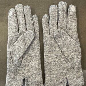 NEW DAY WOMENS GLOVES TOUCH SCREEN COMPATIBLE HEATHER GREY ONE SIZE FITS